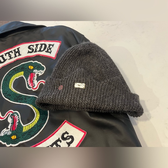 Southside Serpents Riverdale Slim Fit Biker Black Leather Jacket & Jughead hat - Picture 5 of 8